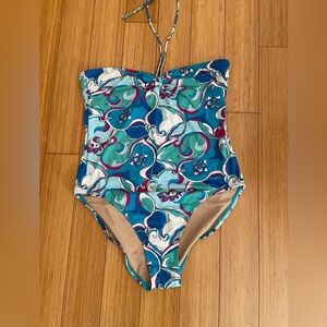 Gap Swimsuit size XL